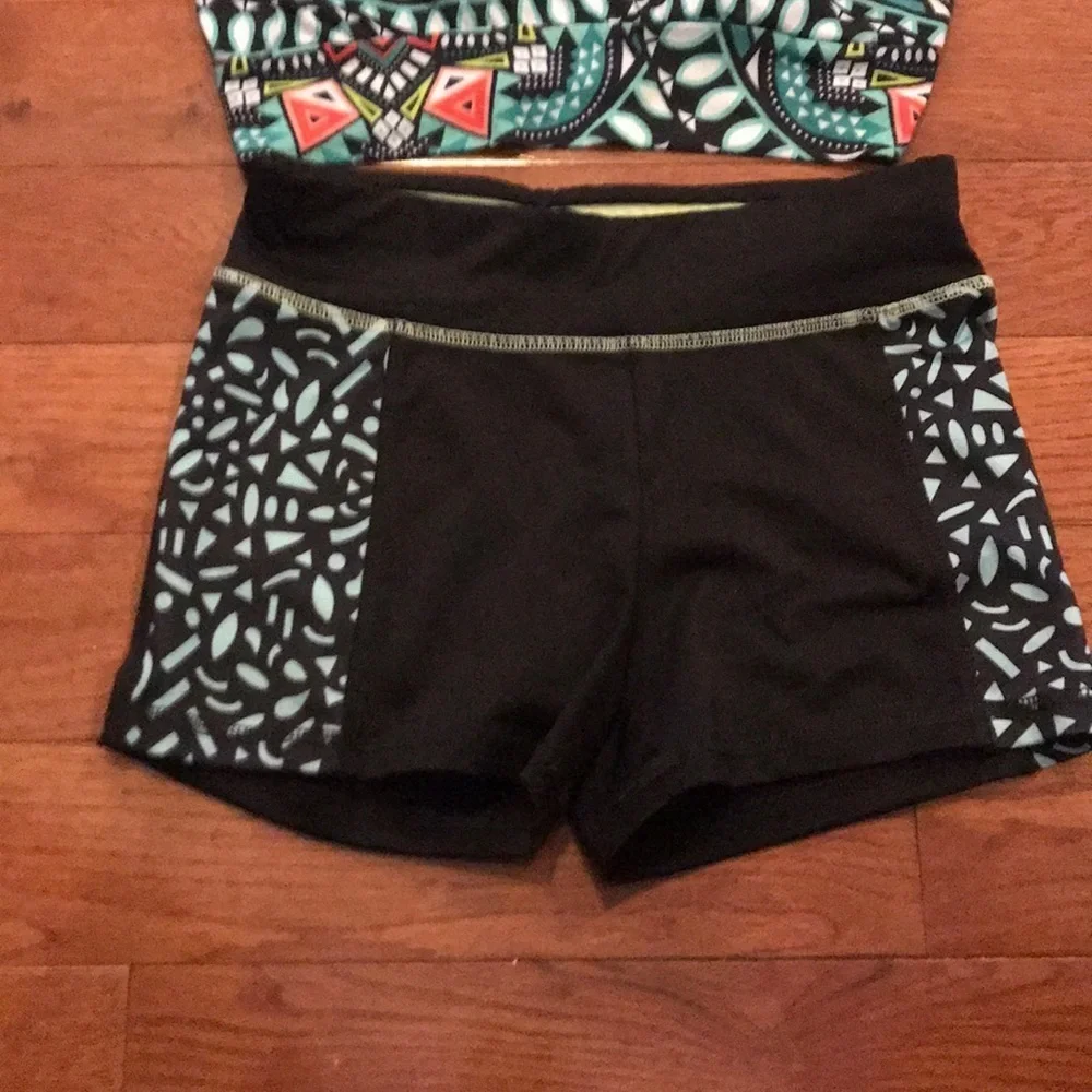 JUSTICE size 10 top and bottom 12